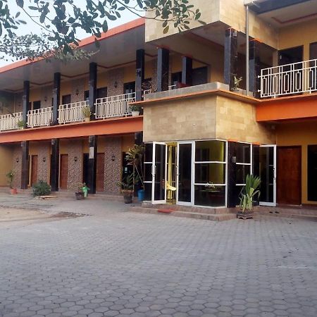 Sasando Residence Kupang Kupang  Buitenkant foto