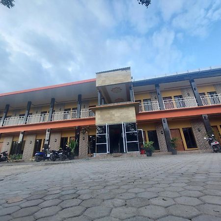 Sasando Residence Kupang Kupang  Buitenkant foto