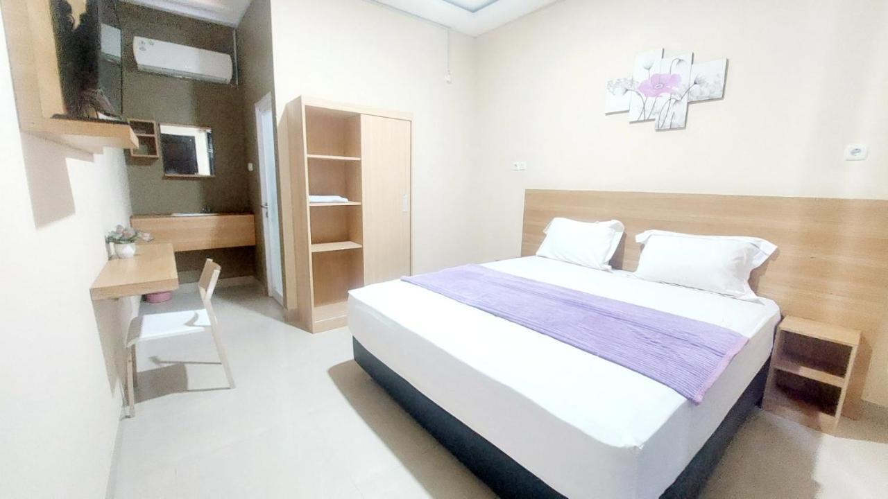 Sasando Residence Kupang Kupang  Buitenkant foto