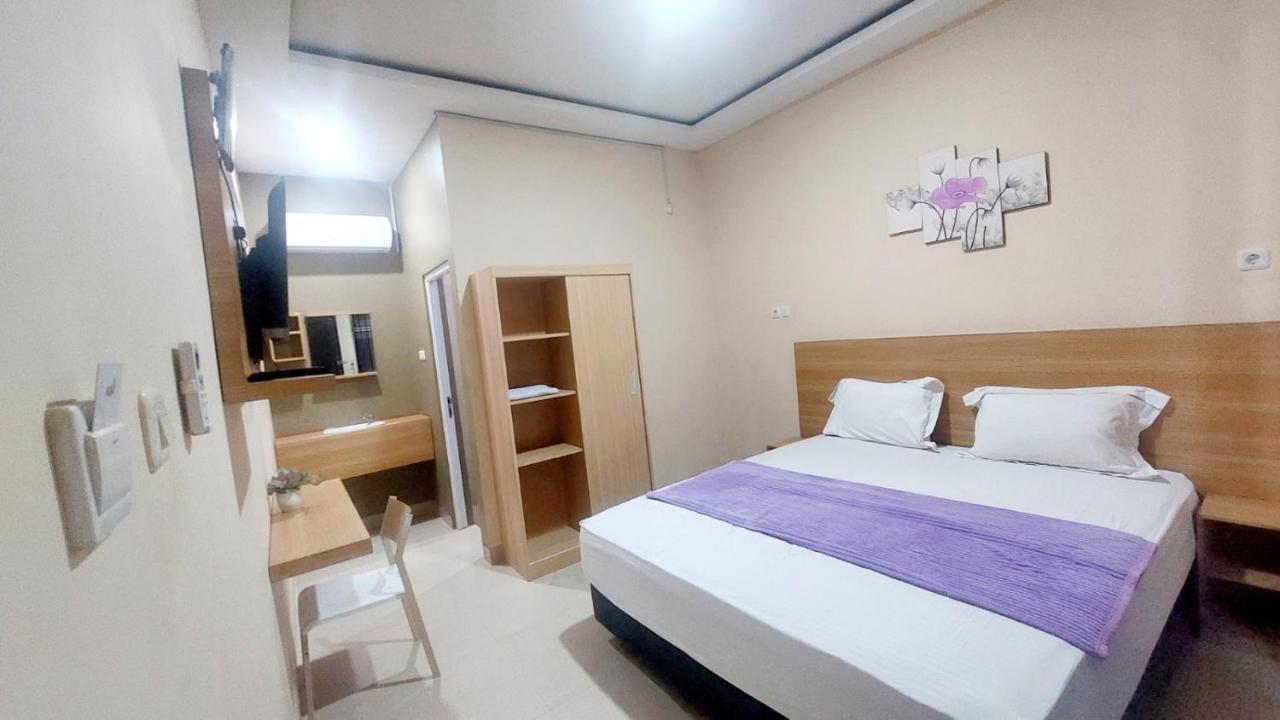 Sasando Residence Kupang Kupang  Buitenkant foto