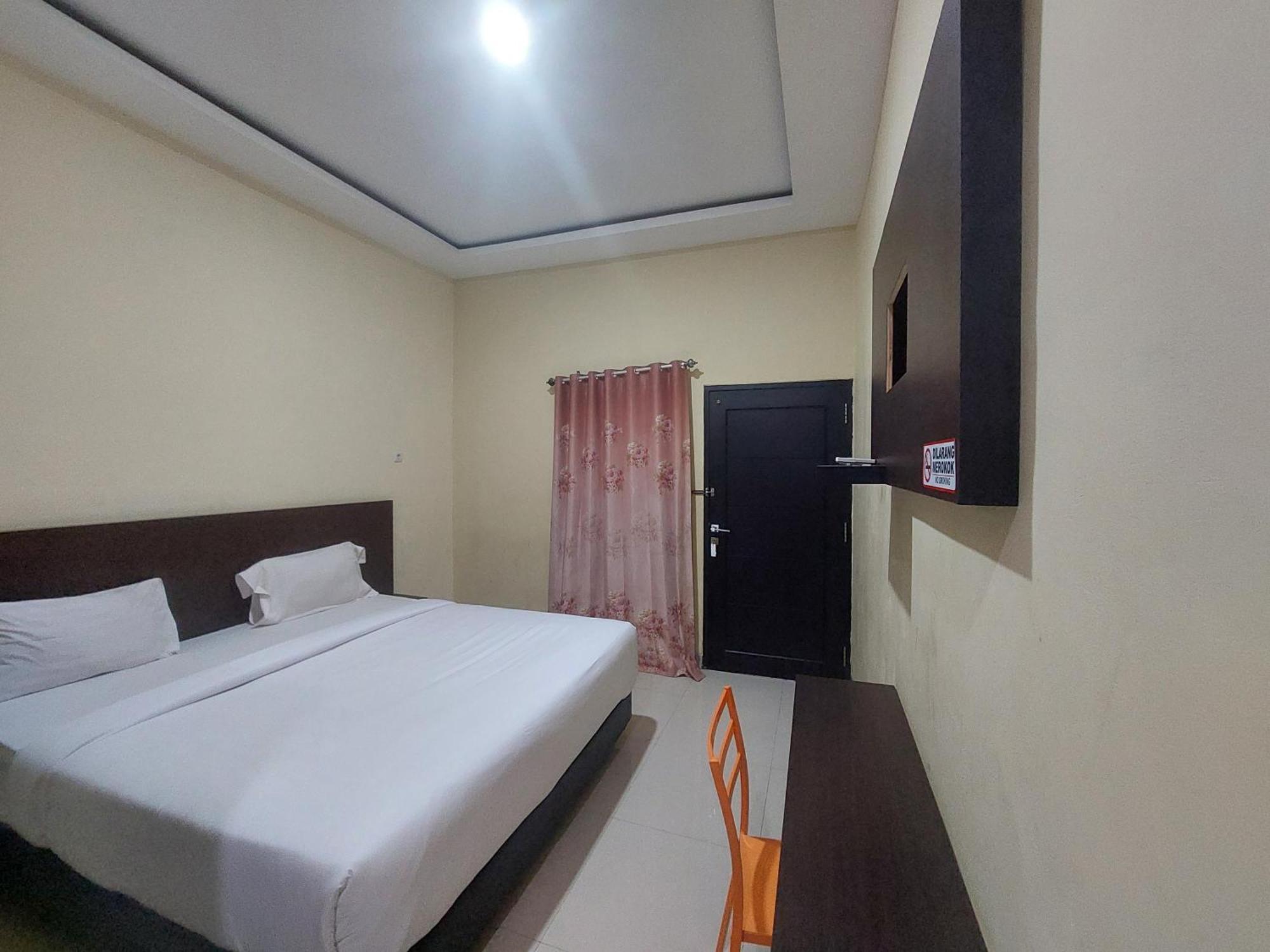 Sasando Residence Kupang Kupang  Buitenkant foto